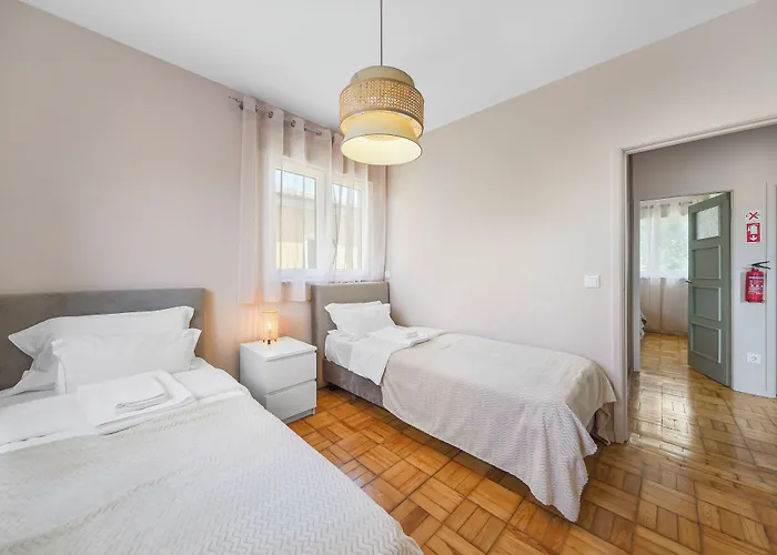 Luiz I Bridge By Amber Star Rent *